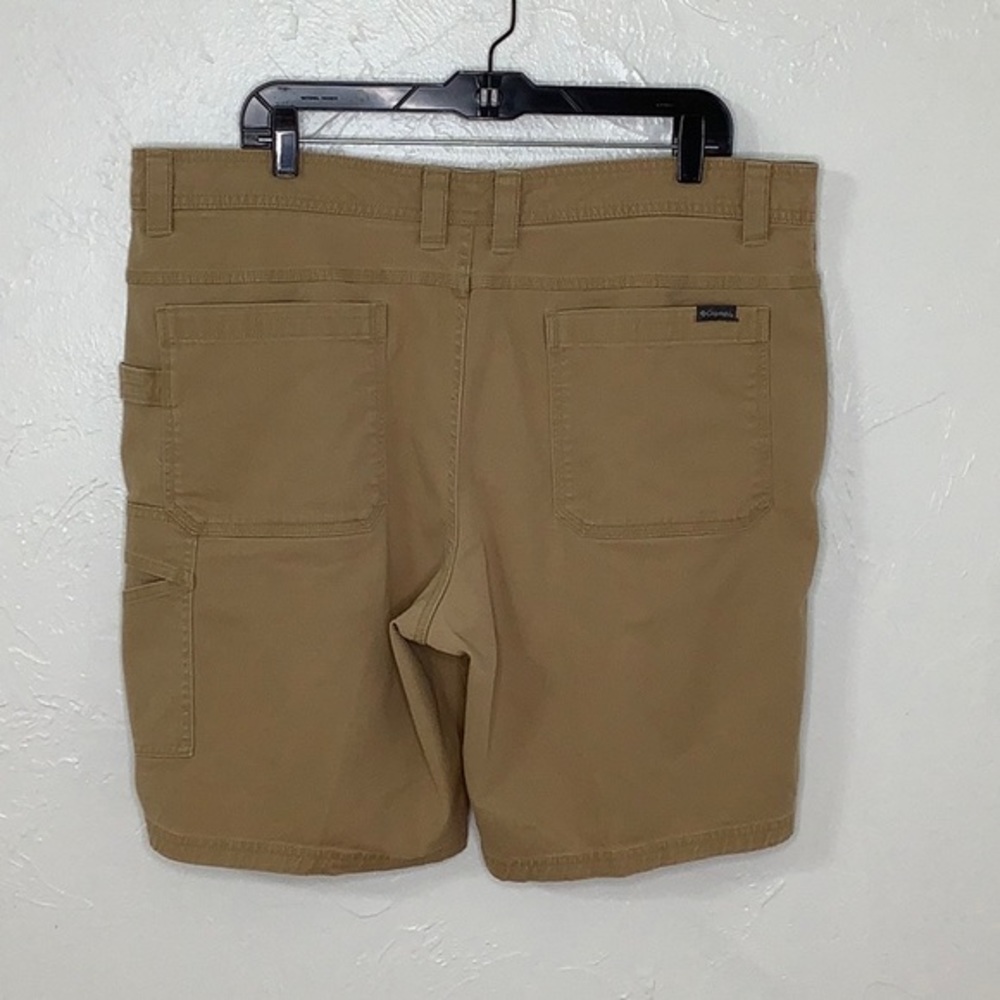 Columbia regular fit dessert sand multi pockets cargo chino shorts size 38 EUC - Picture 12 of 15
